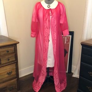 Barbie Pink vintage retro chiffon long dressing gown robe